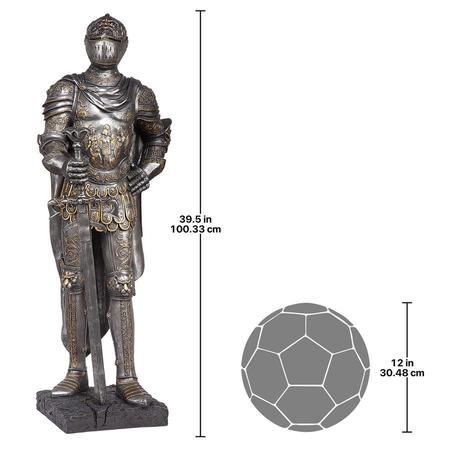Design Toscano The King's Guard Sculptural Half-Scale Knight Replica CL4256